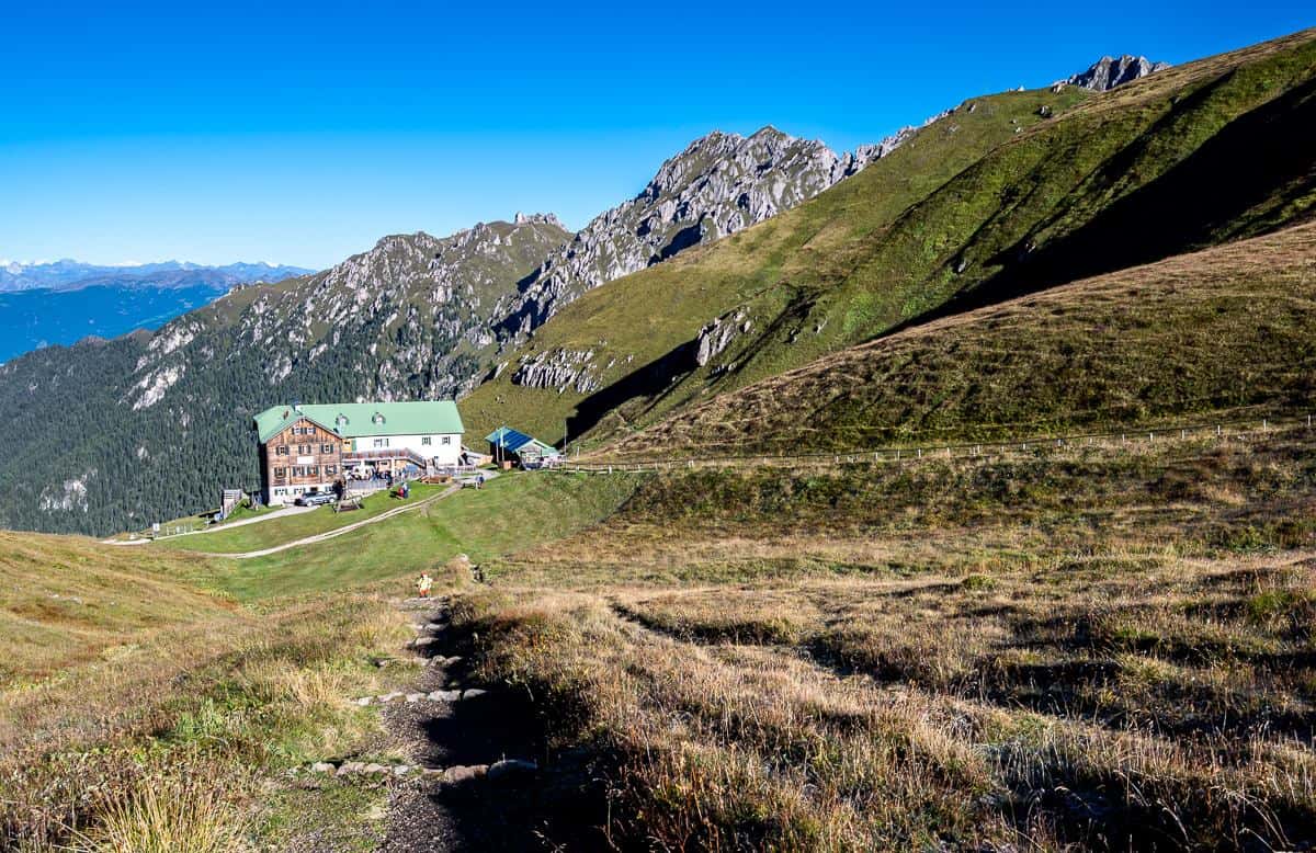 Looking back at the Schlueter Hut/Rifugio Genova