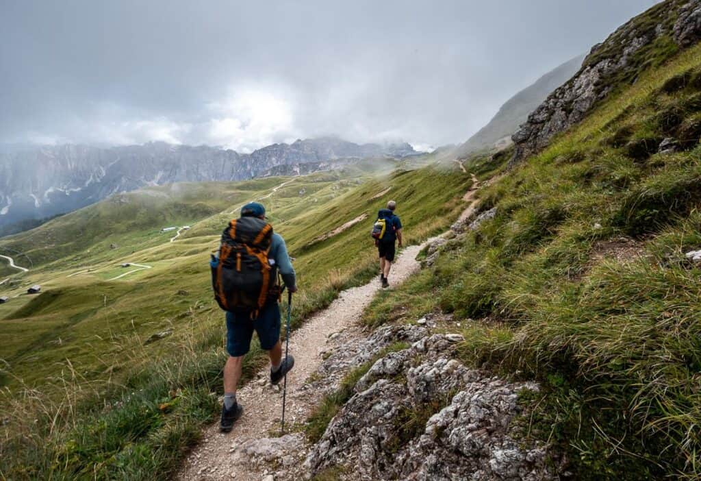The final easy stretch of hiking to Schluter Hut/Genova Hut