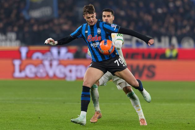 Daniel Maldini attempting a shot