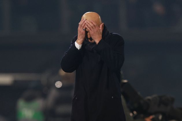 Luciano Spalletti looking dejected