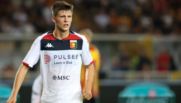 Morten frendrup in action for Genoa