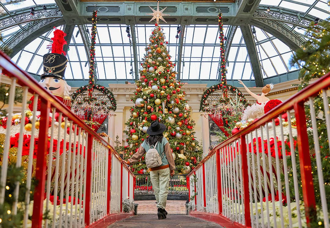 bellagio conservatory christmas 2023