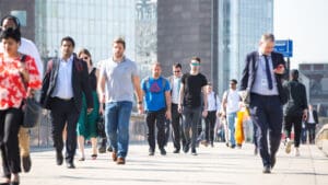 Unemployment remained stuck at a near five-year high in the run-up to Rachel Reeves’s November Budget, while wage growth continued to ease, reinforcing expectations that interest rate cuts are edging closer.