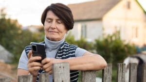 Improved mobile connectivity could help create 49,000 new businesses across the UK and add £6.6bn a year to the economy within a decade, according to research commissioned by VodafoneThree.