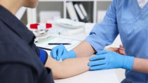 A Scottish life sciences start-up developing technology to improve cancer diagnostics has secured £1.58 million in fresh funding as it launches its first commercial product in the United States.