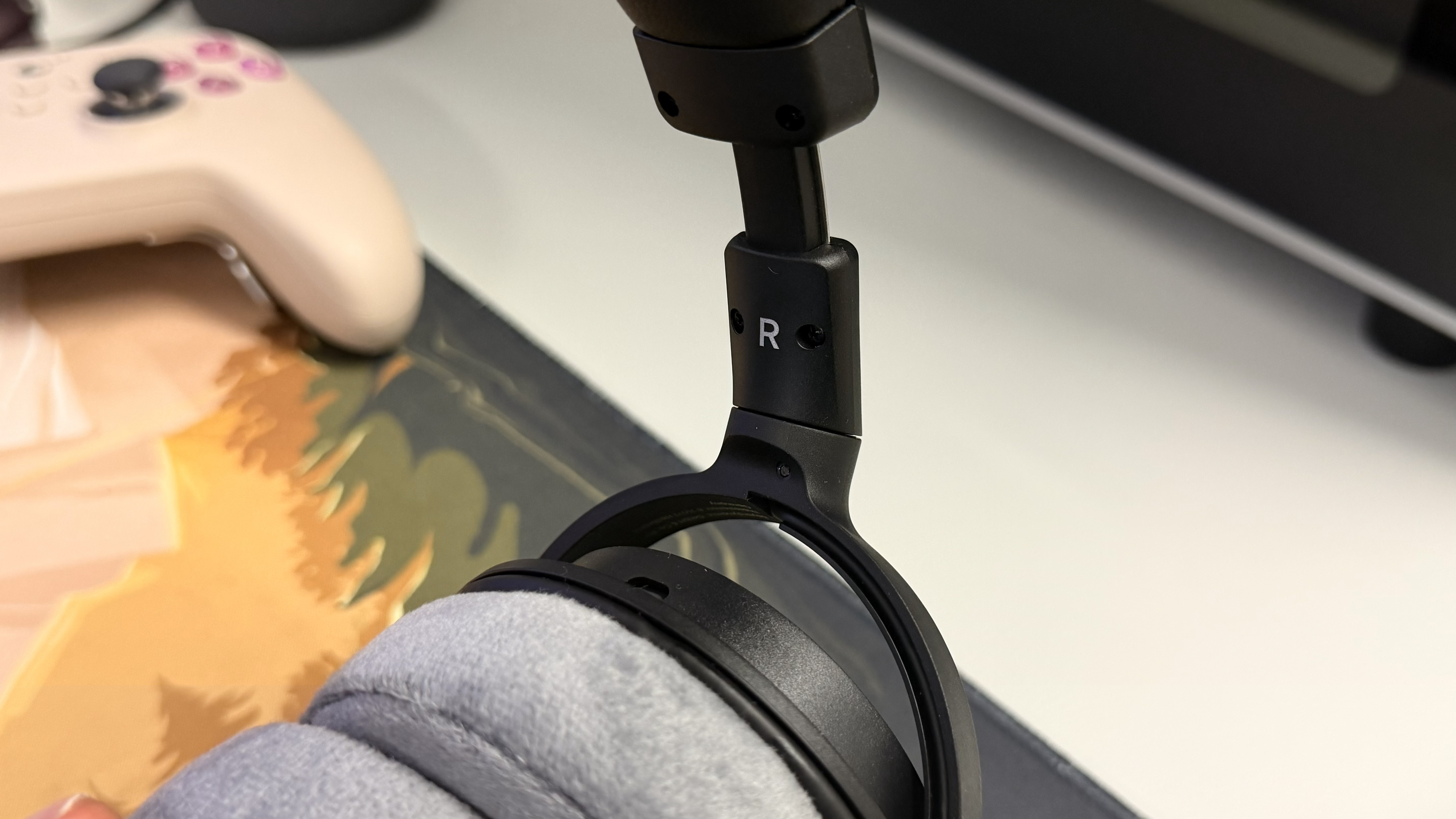 Beyerdynamic DT 270 Pro headphones