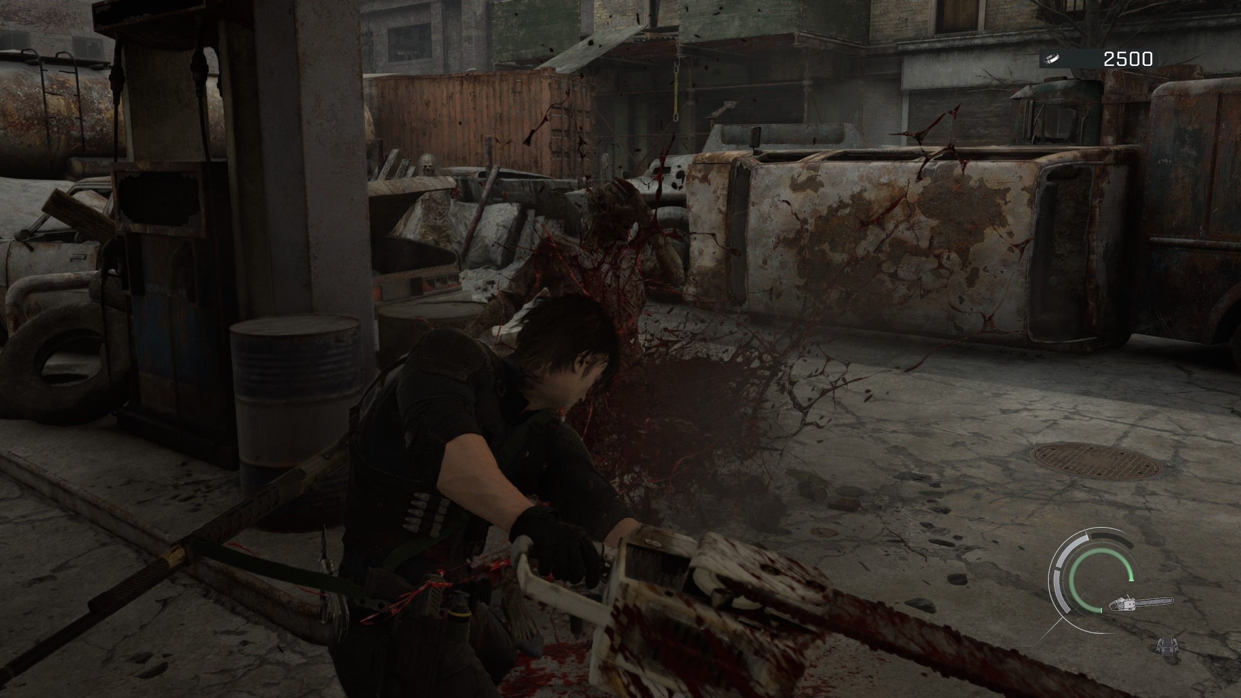 Leon chainsaws a zombie to death