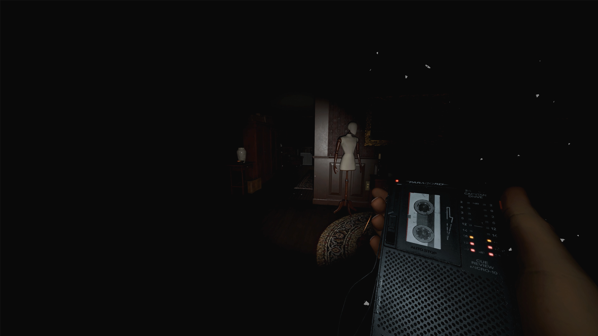 A dark room in Phasmophobia, only the new Sound Recorder tool is visible in the lower right.