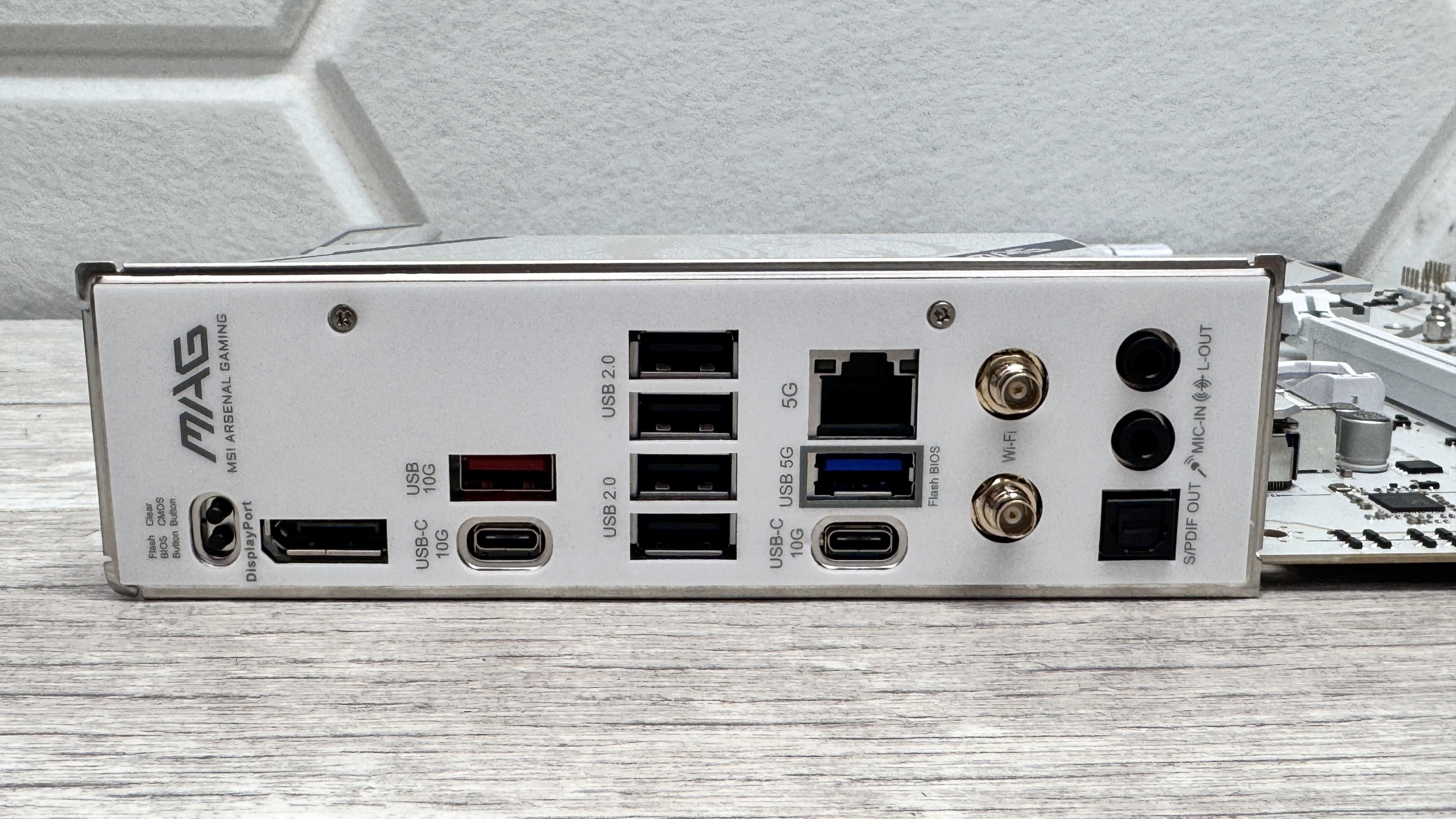 MAG B850 Gaming Plus Max WiFi on a desk.