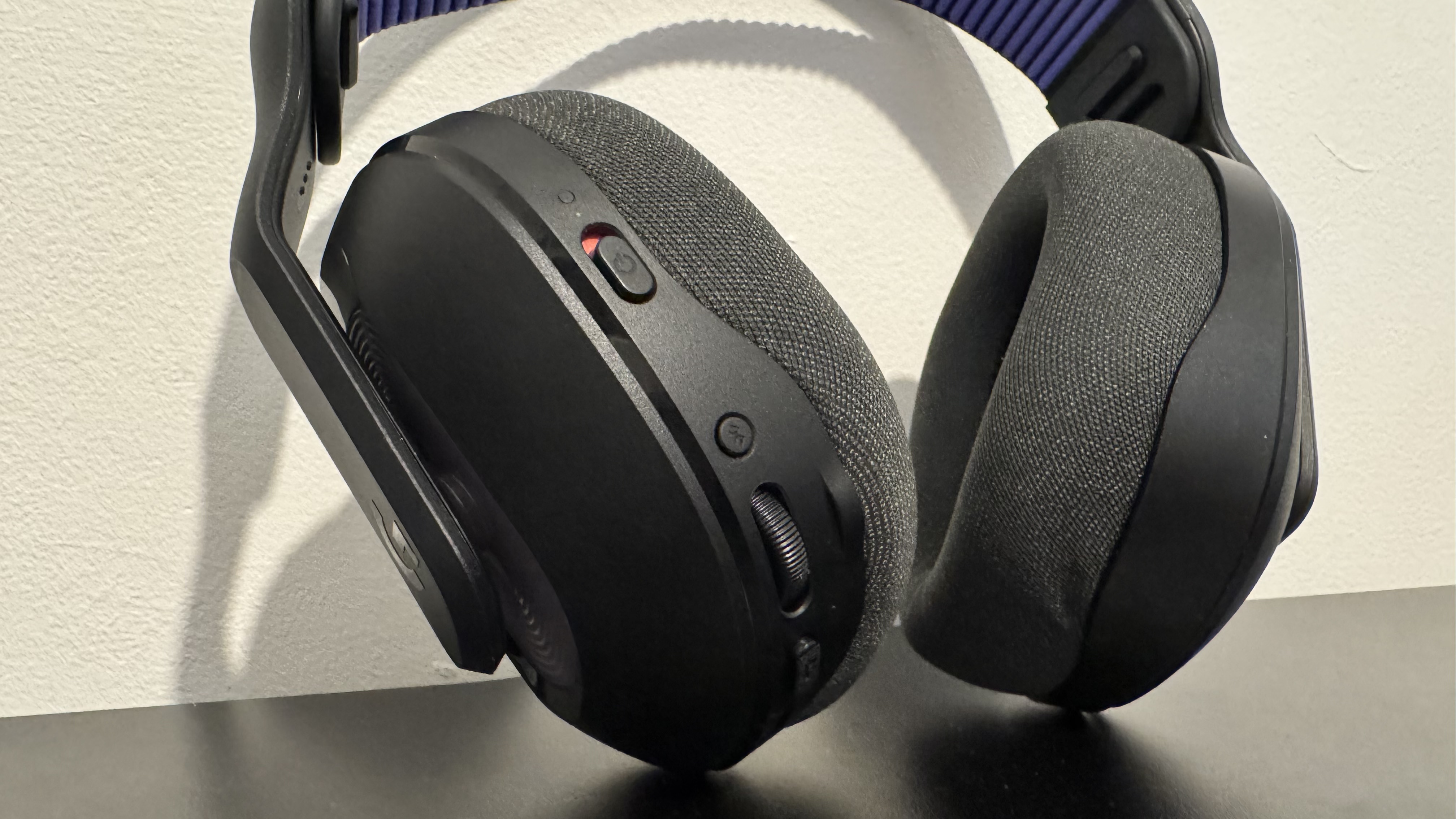 Logitech G522 Lightspeed gaming headset