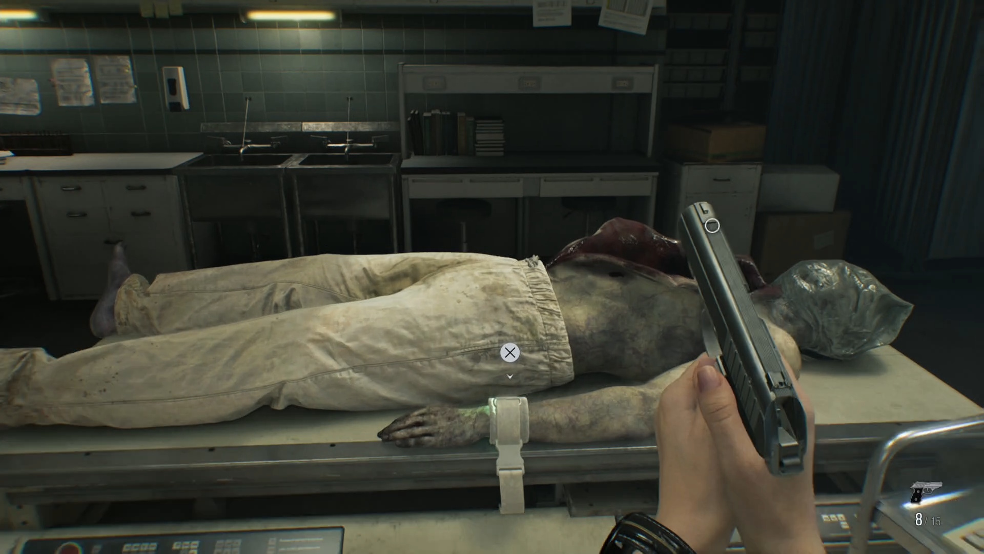 Resident Evil Requiem - a corpse lies on an examination table