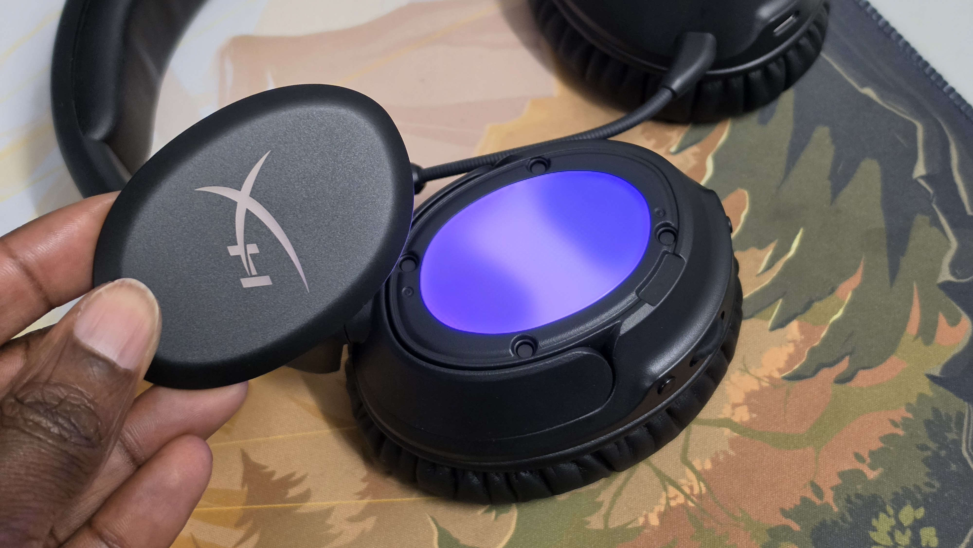 HyperX Cloud Flight 2 gaming headset