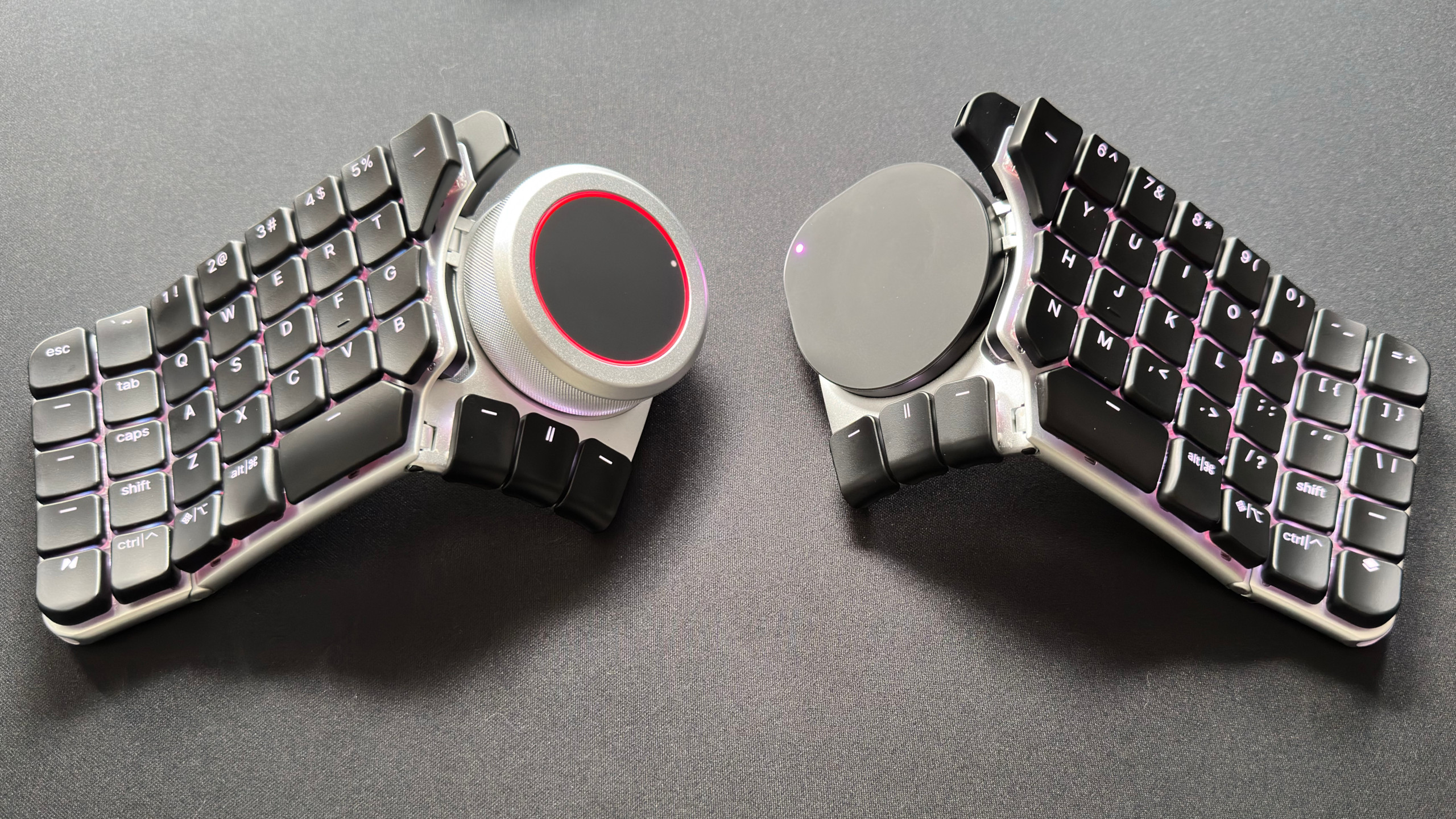 A photo of the Naya Create ergonomic keyboard