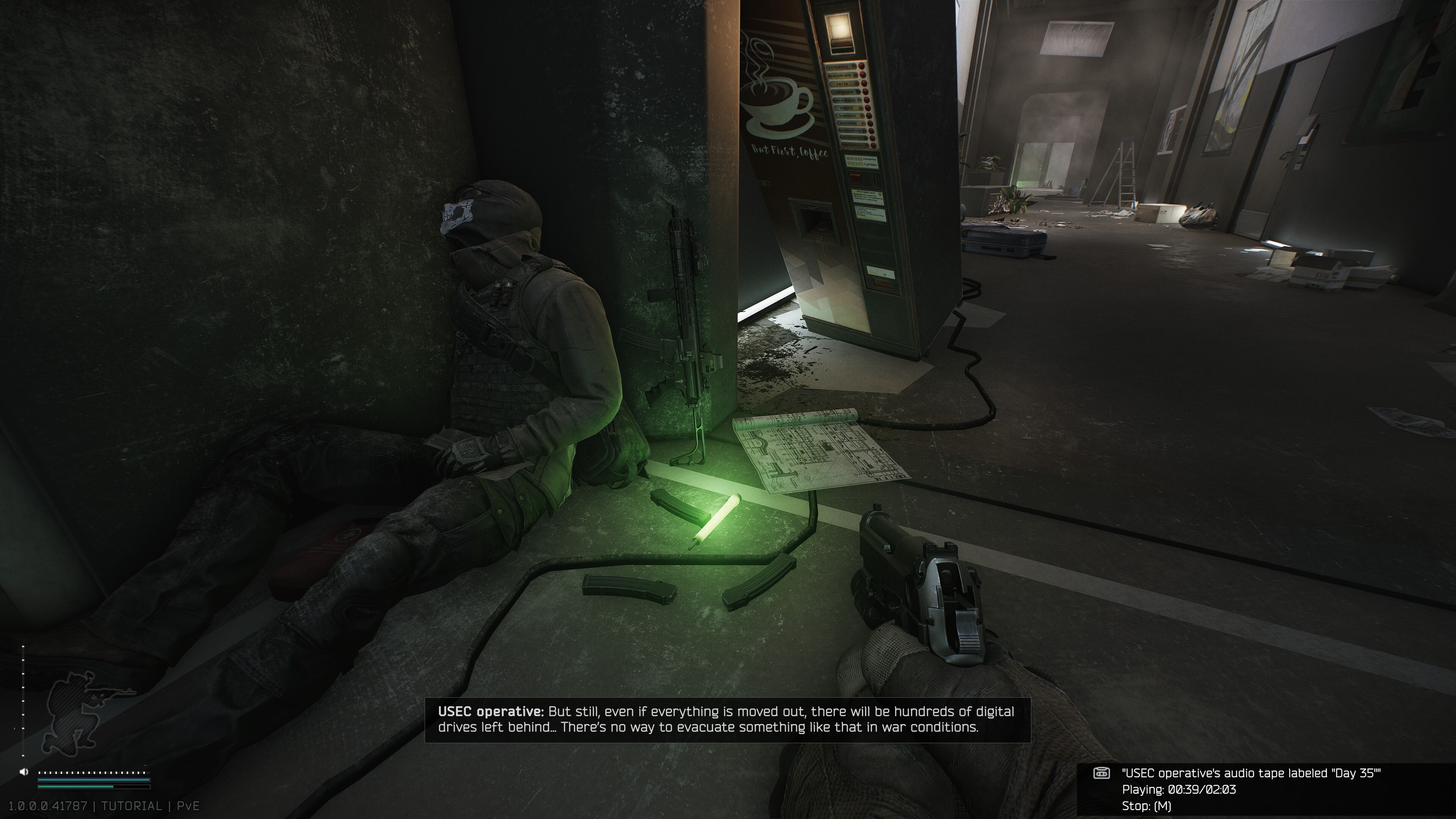 Escape From Tarkov tutorial LEDX - Dead guy by a glow stick