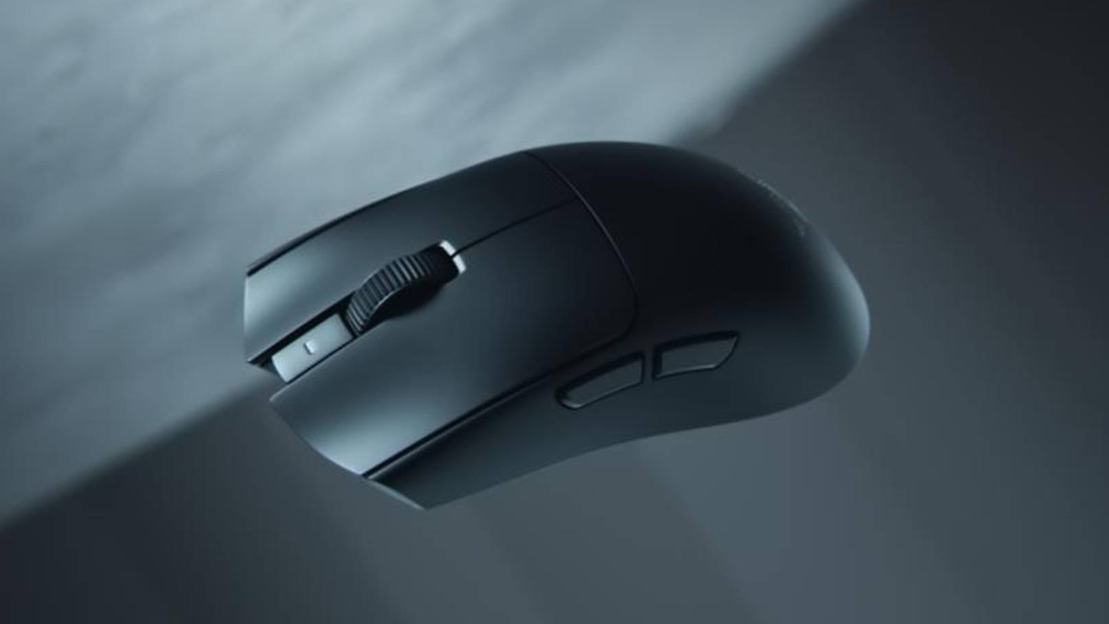 Razer Viper V4 Pro gaming mouse.