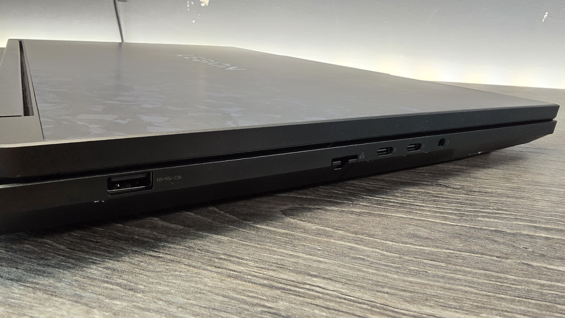 Lenovo Legion 9i Gen 10 gaming laptop