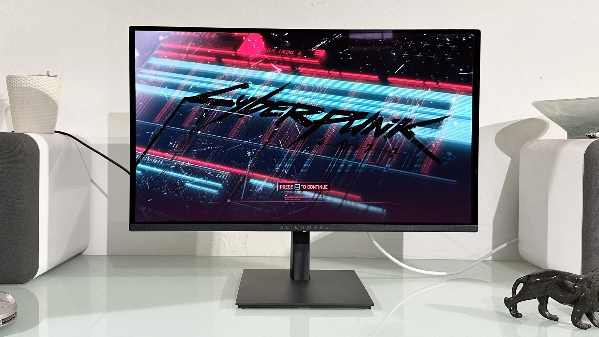 Alienware AW2726DM