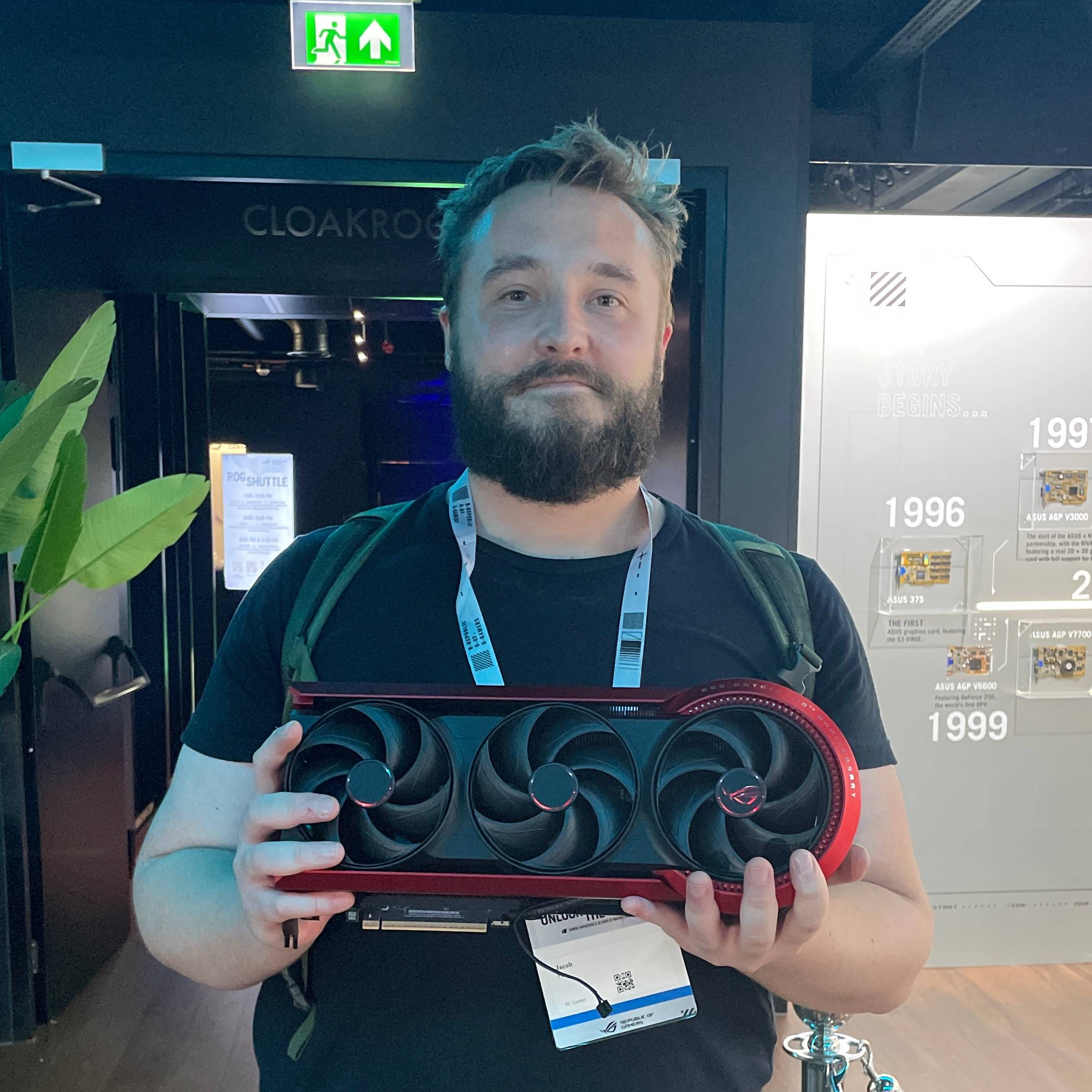 Jacob Fox holding an Asus ROG Matrix RTX 5090 graphics card